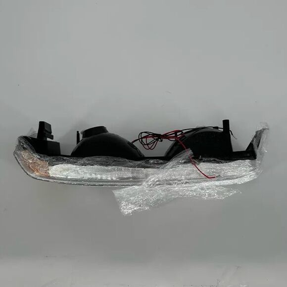 2003-2006 Chevrolet Silverado Headlight Assembly RH Right Passenger Chrome Amber - Picture 2 of 12